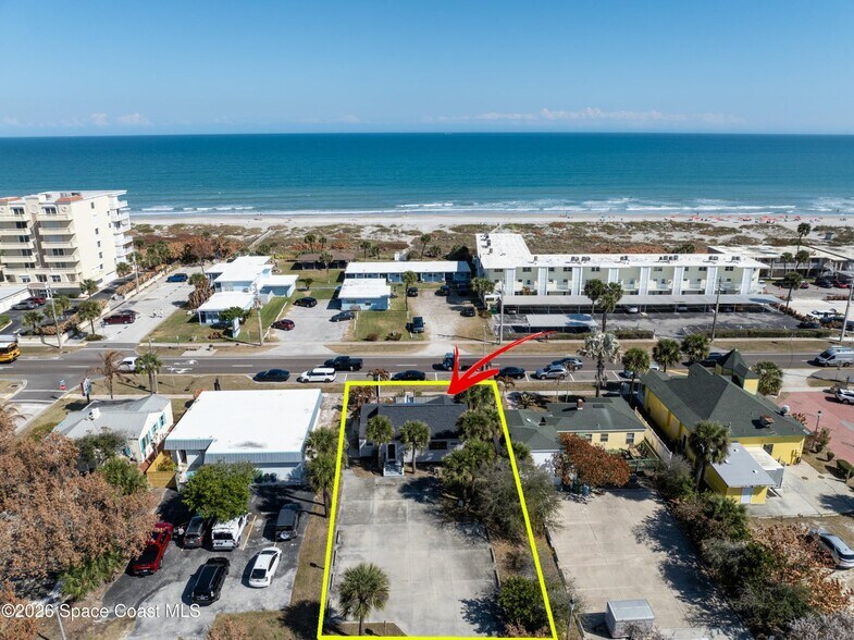 More Photos Of 158 N Atlantic Ave, Cocoa Beach Freestanding For Lease