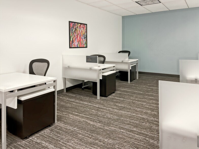 More Photos Of 1325 Avenue of the Americas, New York Coworking Space