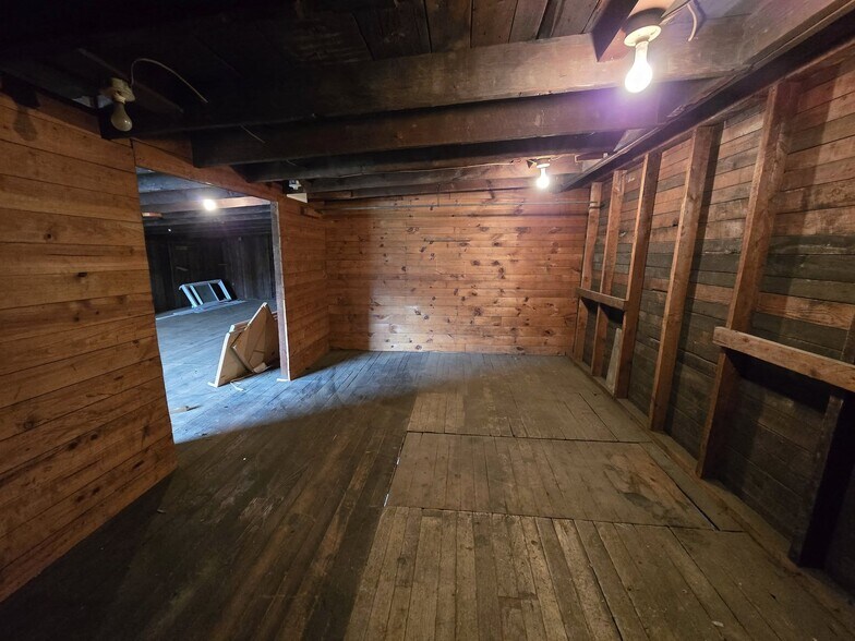 More Photos Of 547-549 E Mahoning St, Punxsutawney Storefront Retail Residential For Sale