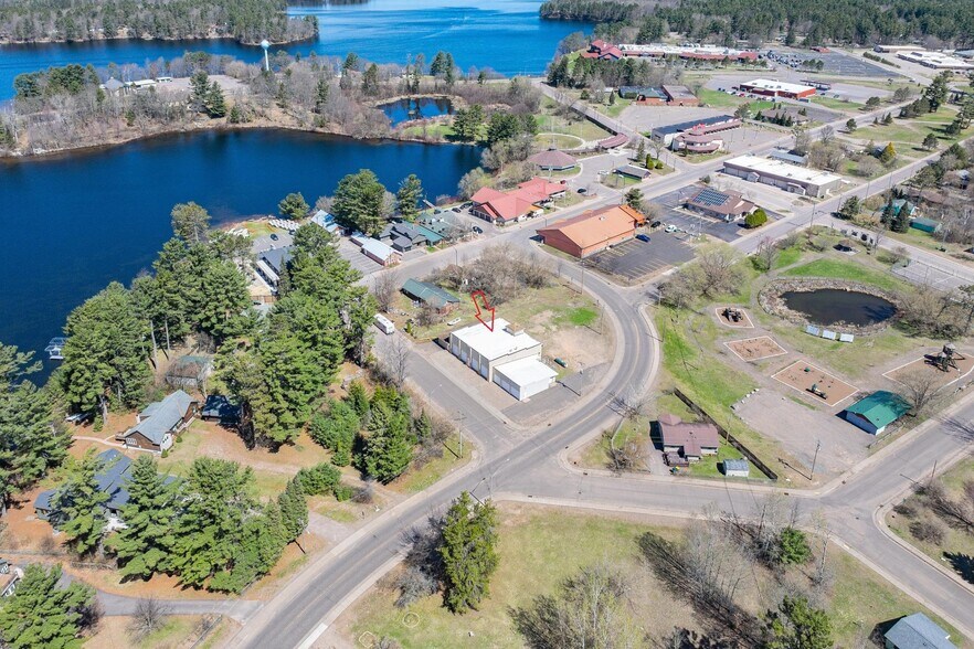 More Photos Of 614 Wild Rice Ave, Lac Du Flambeau Office For Sale