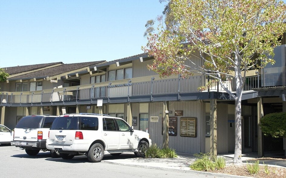 More Photos Of 1320 Tara Hills Dr, Pinole Medical For Sale