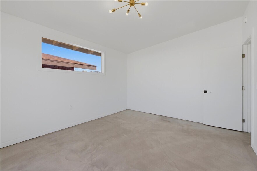 More Photos Of 61714 Commercial St, Joshua Tree General Retail For Sale