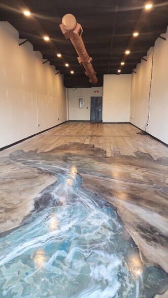 More Photos Of 810 Highway 96, Warner Robins Storefront For Lease