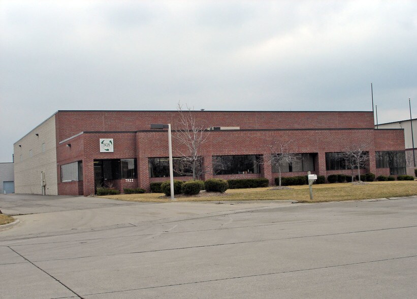 More Photos Of 7522 Baron Ct, Canton Township Warehouse For Lease