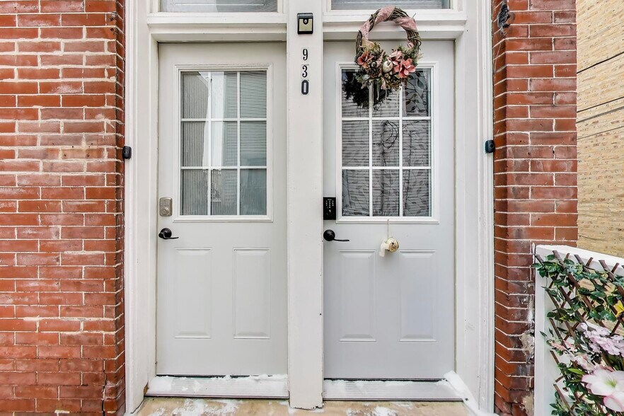 More Photos Of 932 N Richmond St, Chicago Multifamily For Sale