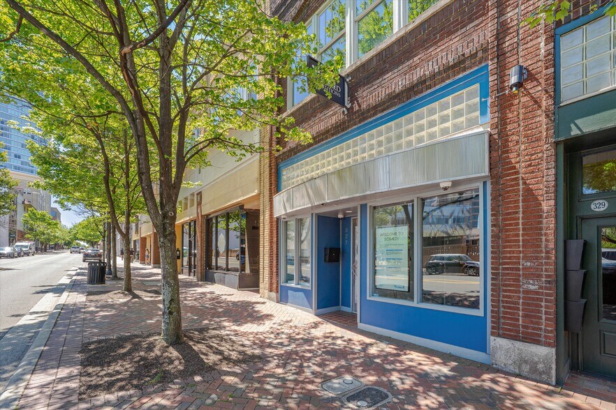 More Photos Of 327 W Main St, Durham Storefront Retail Office For Lease