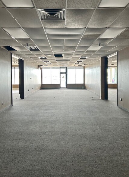 More Photos Of 67300-67500 Main St, Richmond Unknown For Lease