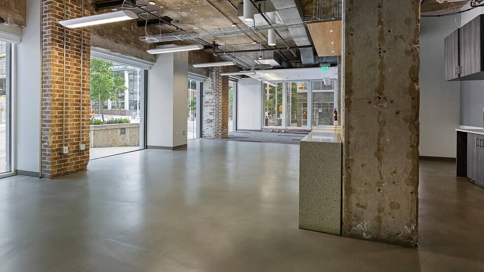 More Photos Of 800 Brazos St, Austin Apartments For Sale