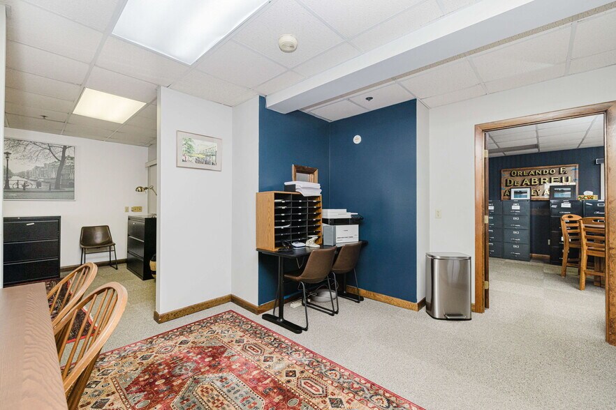 More Photos Of 63 Winthrop St, Taunton Medical For Sale