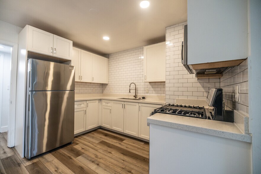 More Photos Of 7625 N 12th St, Phoenix Apartments For Sale