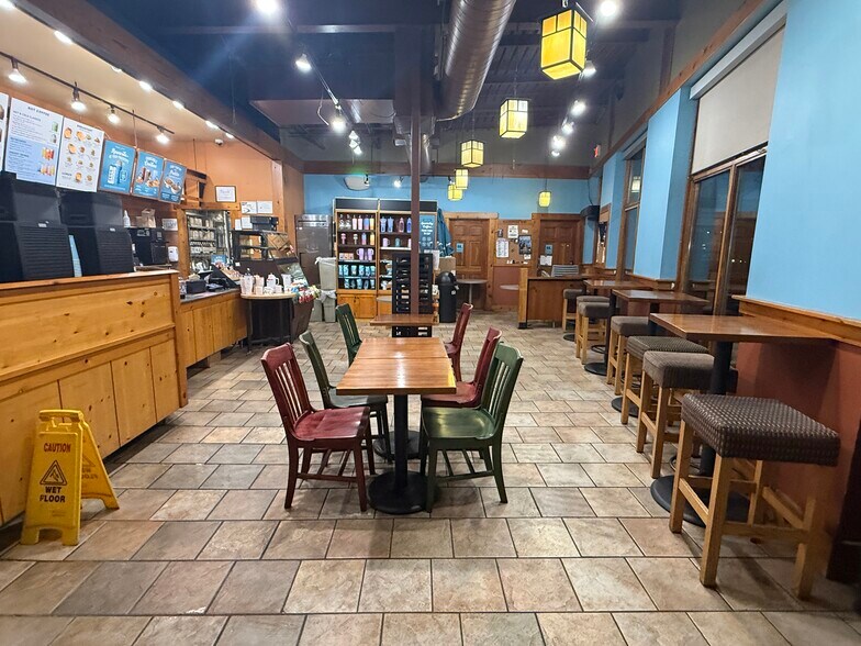 More Photos Of 202 10th Street Suite A, Atlanta Freestanding For Lease