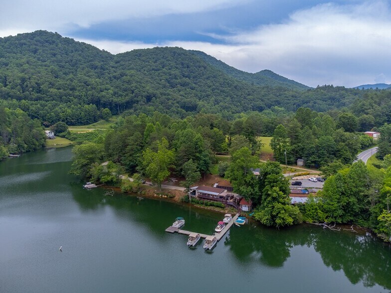 More Photos Of 270 Deyton Camp Rd, Robbinsville Marina For Sale
