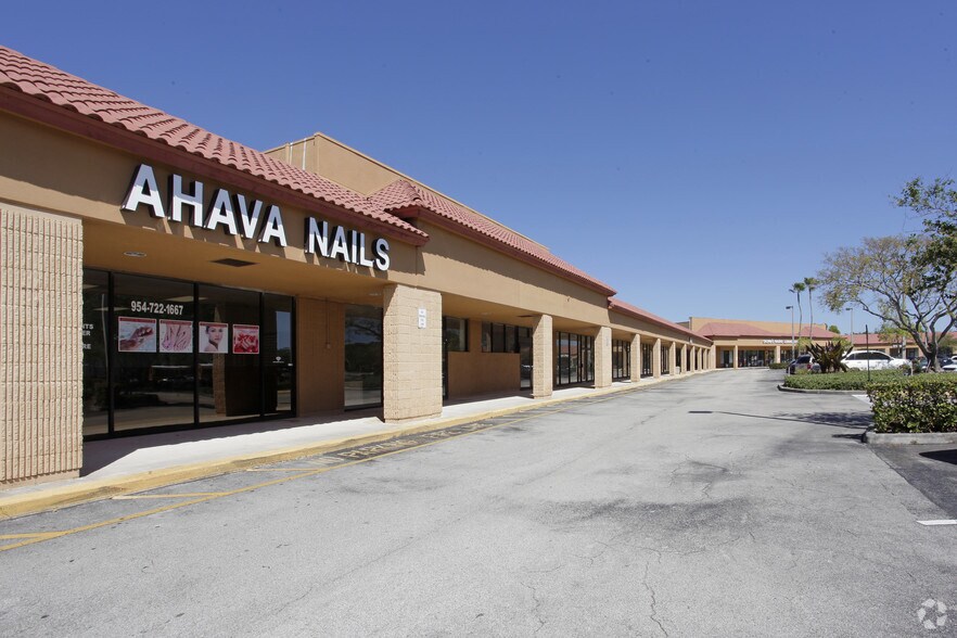 More Photos Of 7047-7251 NW 88th Ave, Tamarac Freestanding For Lease