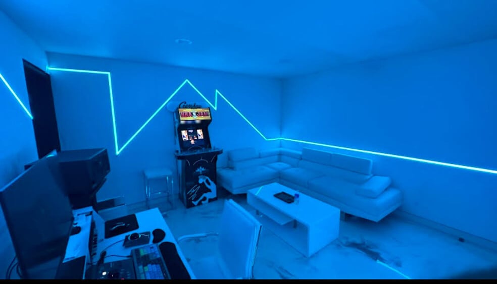 More Photos Of 3127 W Beverly Blvd, Montebello Storefront Retail Office For Sale