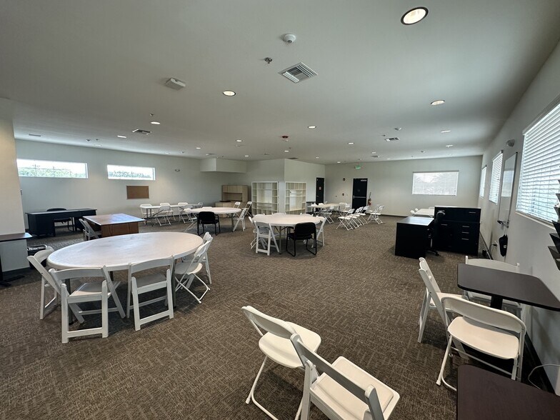 More Photos Of 116 Kenny Blvd, Haines City Loft Creative Space For Sale