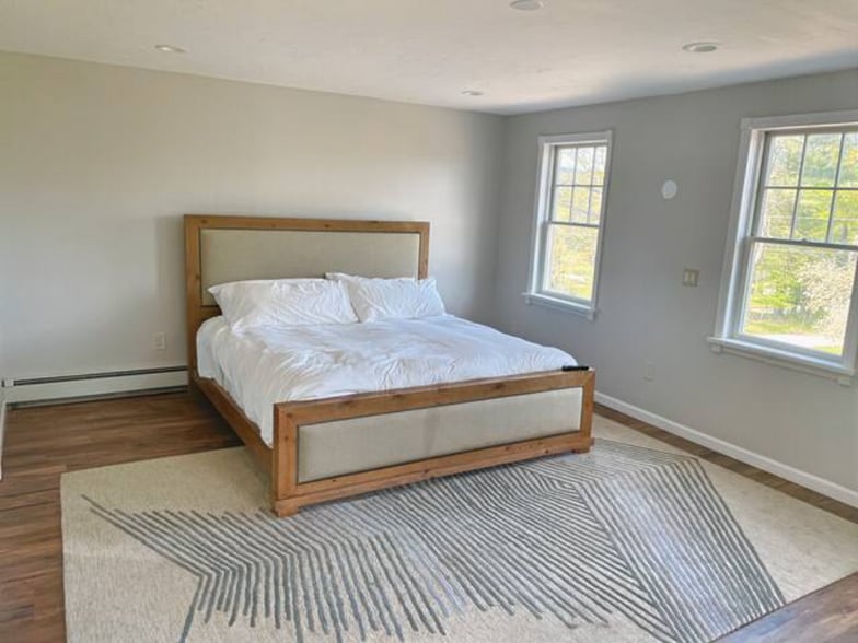 More Photos Of 218 NY-296, Windham Hotel For Sale