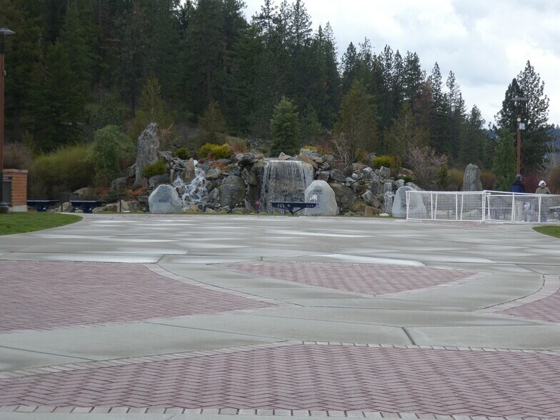 More Photos Of 115 S 4th St, Coeur d'Alene Storefront For Lease
