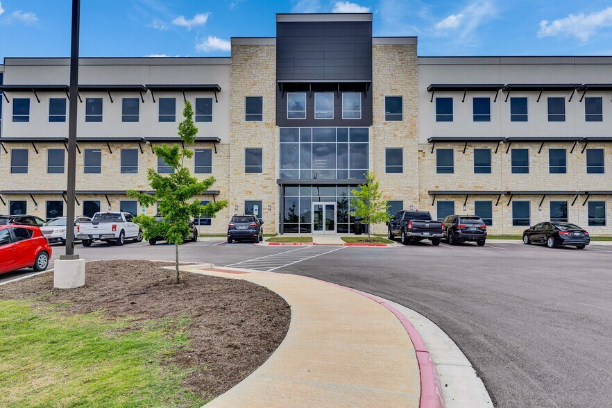More Photos Of 220 Opportunity Blvd, San Marcos Medical For Lease