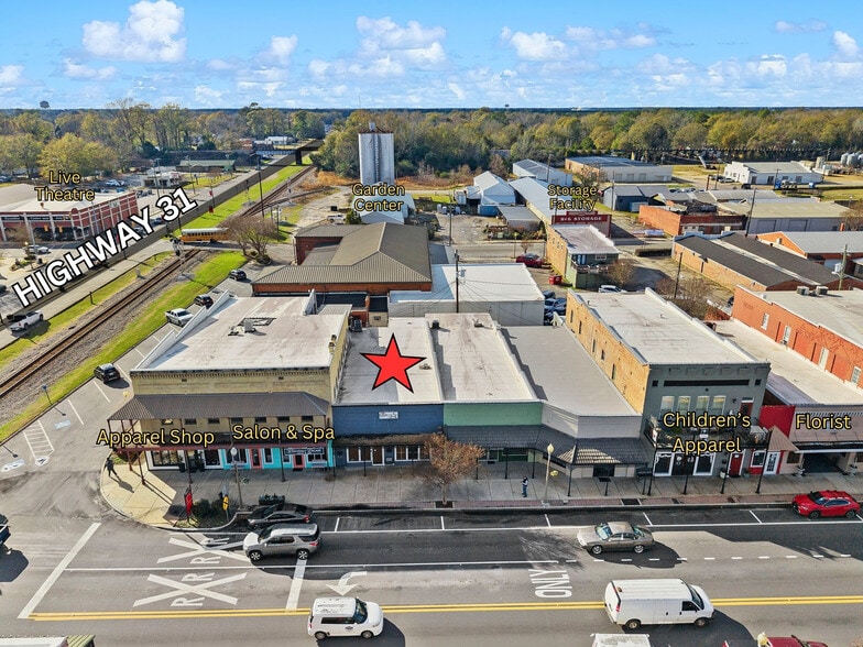 More Photos Of 105 N Main St, Atmore Office For Sale