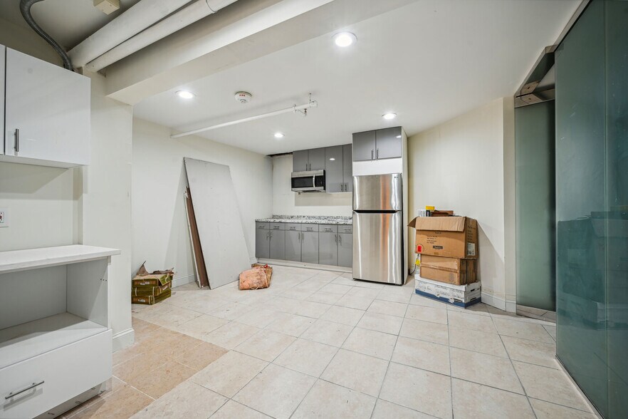 More Photos Of 1820-1822 Jefferson Pl NW, Washington Office For Lease