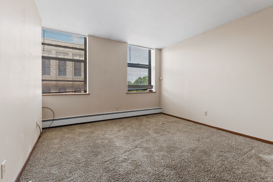 More Photos Of 20 Forest Ave, Fond Du Lac Apartments For Sale