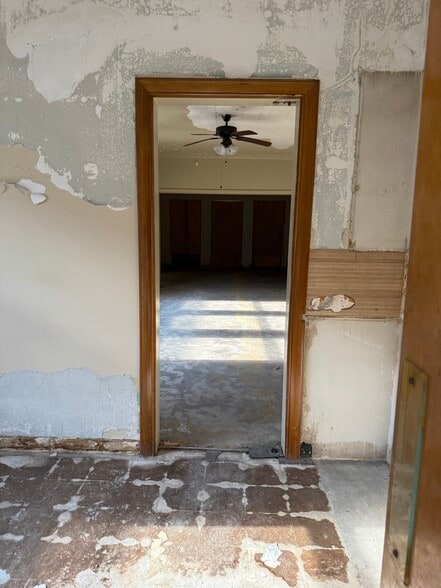 More Photos Of 3500 Montgomery Rd, Cincinnati Religious Facility For Sale