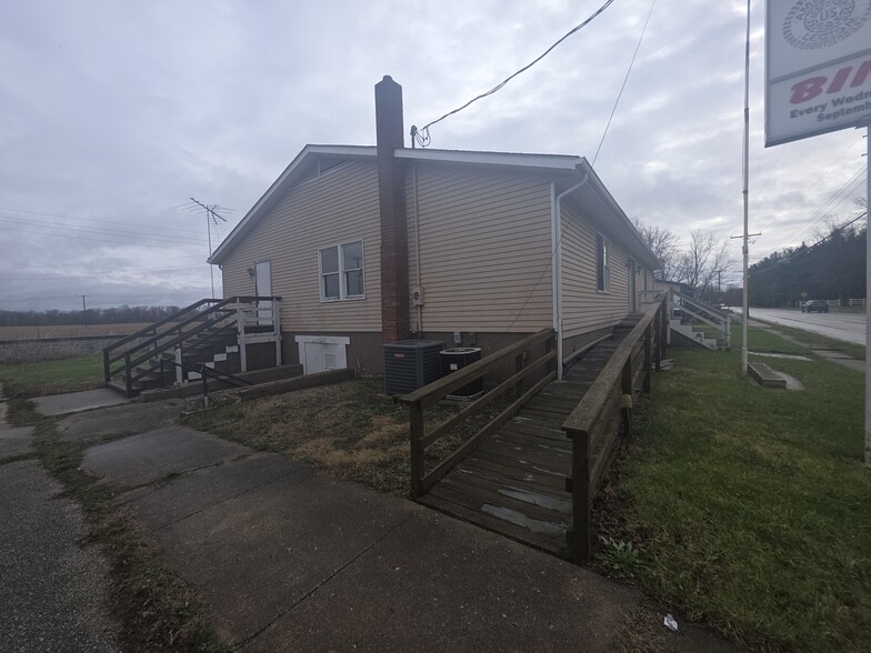 More Photos Of 822 Main St, Jamestown Freestanding For Sale