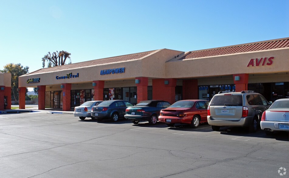 More Photos Of 3647-3695 W Florida Ave, Hemet Freestanding For Lease