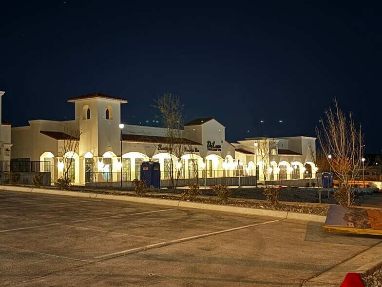 More Photos Of 7451 Paseo Del Norte Blvd, El Paso Medical For Sale