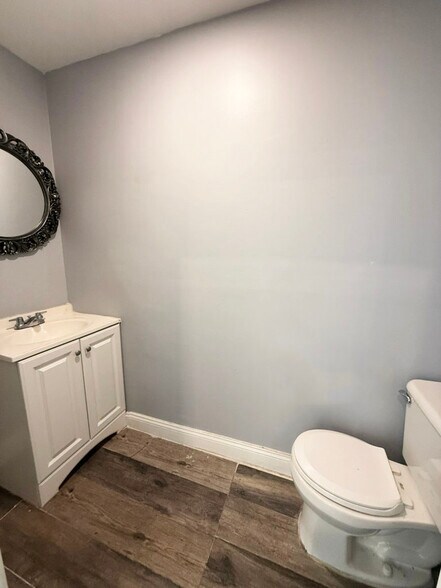 More Photos Of 1185 Elizabeth Ave, Elizabeth Storefront For Lease