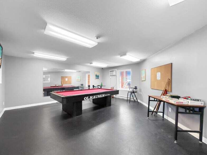 More Photos Of 2030 S Dmacc Blvd, Ankeny Apartments For Sale