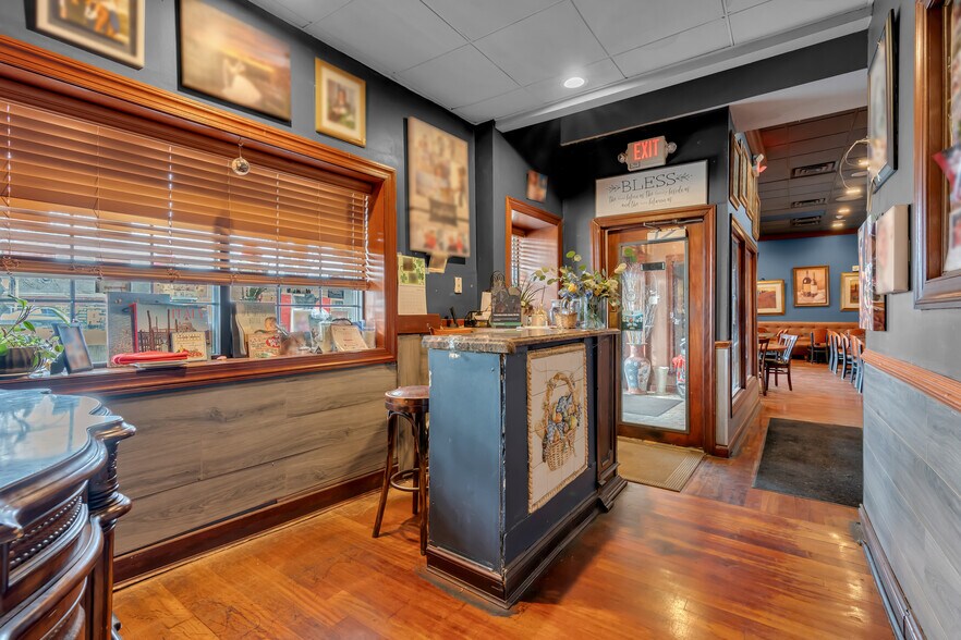 More Photos Of 800-802 Main St, Bradley Beach Restaurant For Sale