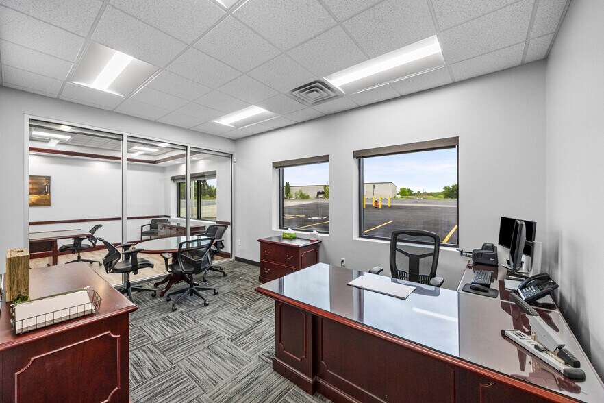 More Photos Of 80 Davis Pky, Clyde Warehouse For Sale