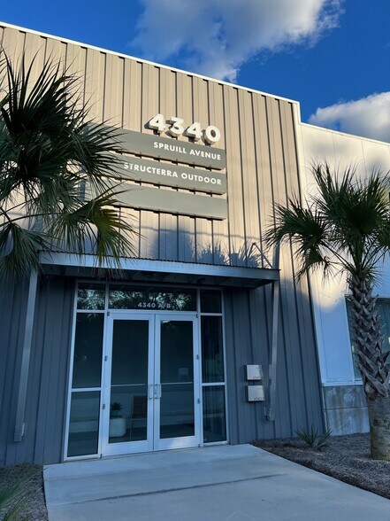 More Photos Of 4340 Spruill Ave, North Charleston Storefront Retail Office For Sale