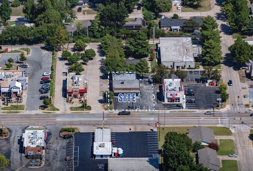 More Photos Of 1829 W Main St, Norman Freestanding For Sale