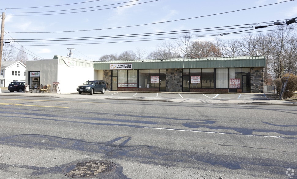 More Photos Of 179-185 Great East Neck Rd, West Babylon Freestanding For Lease