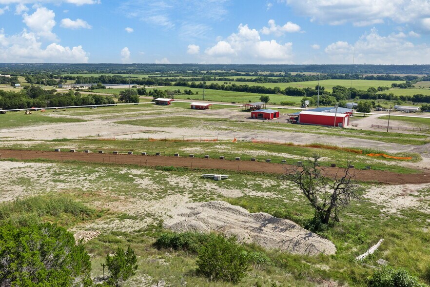 More Photos Of 4159 Highway 6, Clifton Showroom For Sale