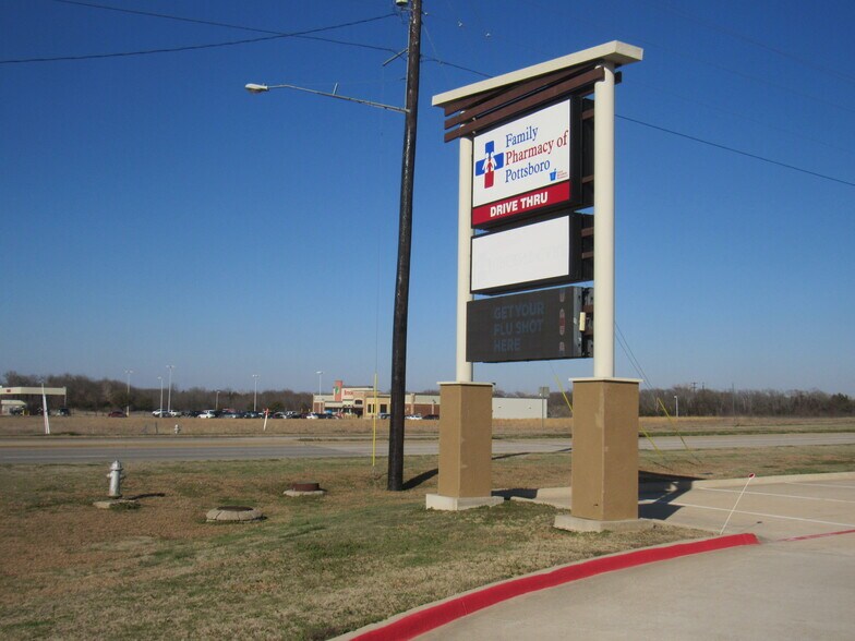 More Photos Of 595 W FM 120, Pottsboro Office For Lease
