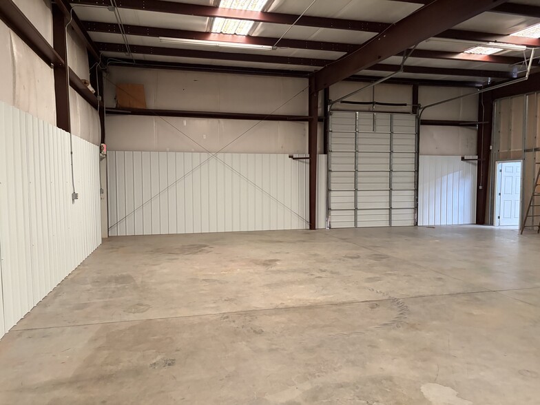 More Photos Of 6513 E Old US 421 Hwy, East Bend Flex For Lease