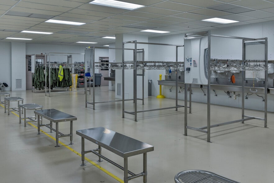 More Photos Of 10 Bowman Dr, Keene Warehouse For Sale