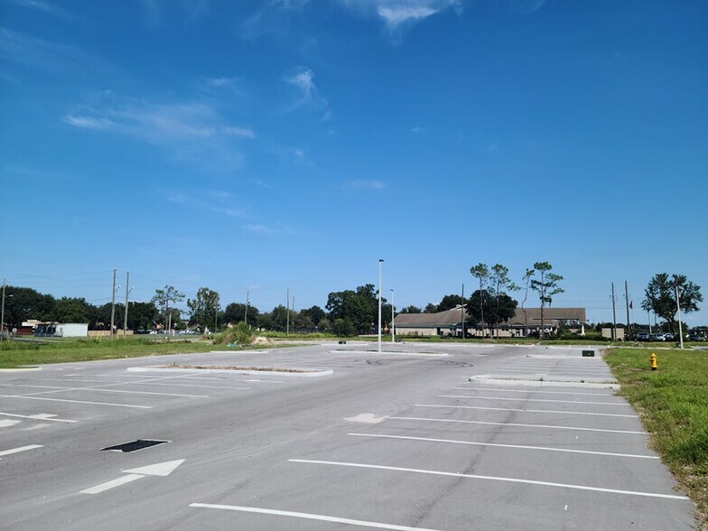 More Photos Of 9912 Little Rd, New Port Richey Medical For Lease