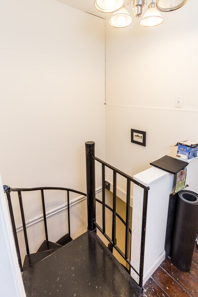 More Photos Of 1434 S 5th St, Philadelphia Apartments For Sale