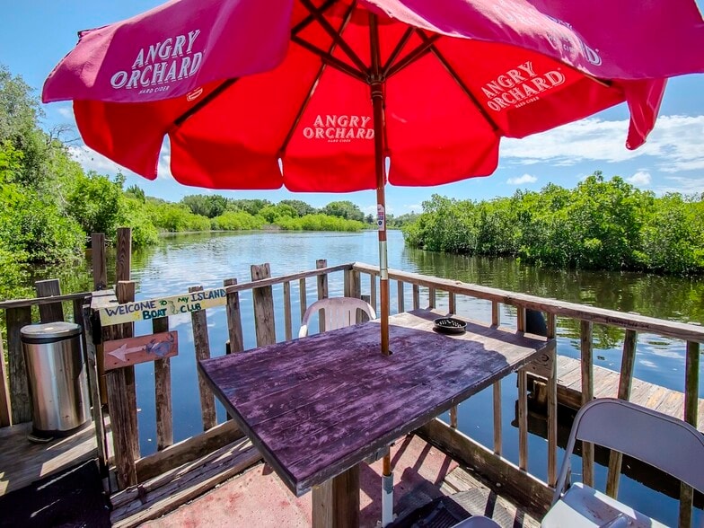 More Photos Of 1761 Beckett Way & US Highway 19, Tarpon Springs Bar For Sale