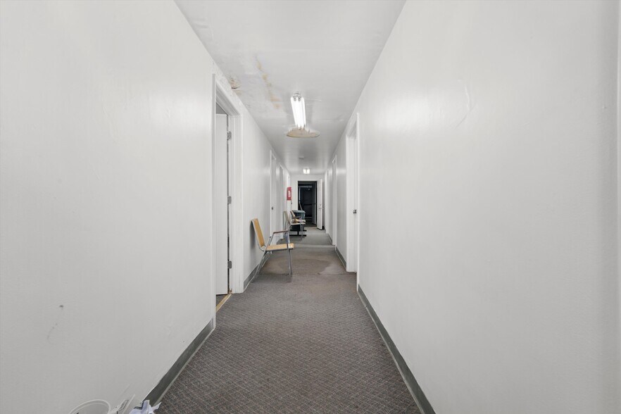 More Photos Of 2024 W 79th St, Chicago Medical For Sale