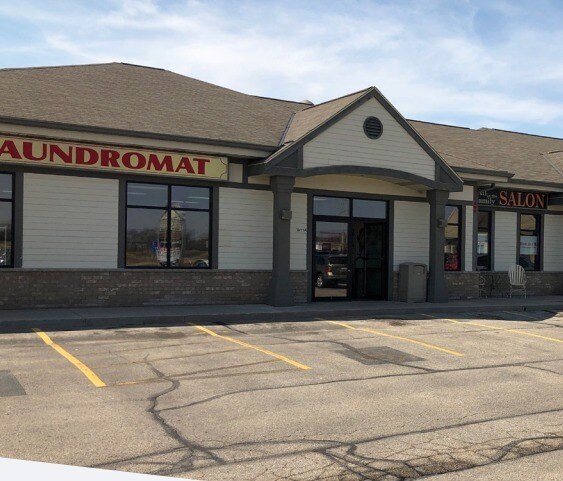 Primary Photo Of 811 Fox Ln, Waterford Storefront Retail Office For Lease