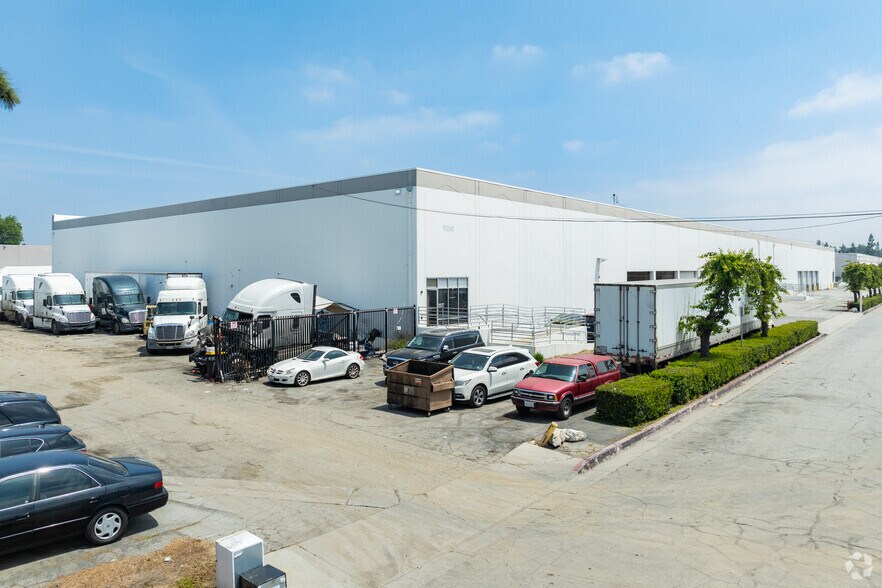 More Photos Of 15245-15325 E Stafford St, City of Industry Warehouse For Sale