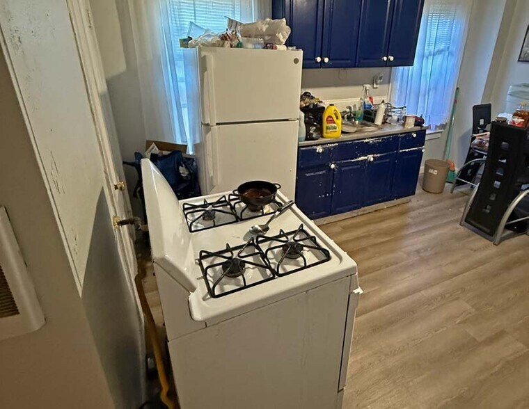 More Photos Of 159 S Union St, Lawrence Apartments For Sale