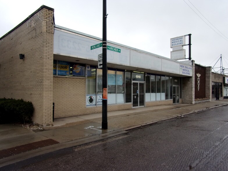 More Photos Of 6918 W Archer Ave, Chicago Storefront For Sale