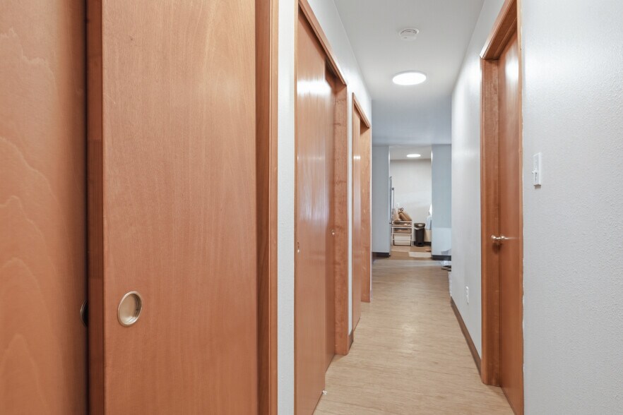 More Photos Of 4803 S Henderson St, Seattle Apartments For Sale
