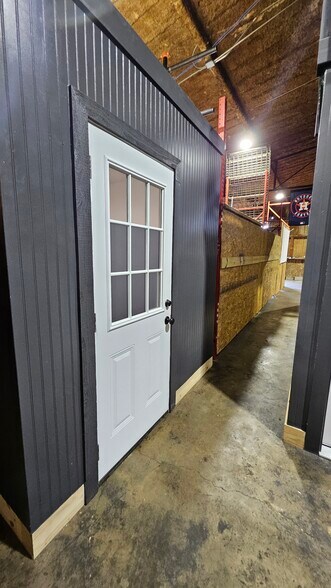 More Photos Of 1211 Holland St, Houston Flex For Sale